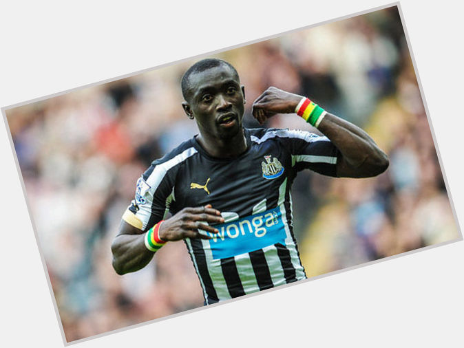 Papiss Cisse Athletic body,  black hair & hairstyles