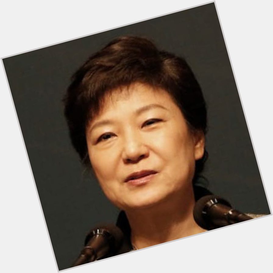 Park Geun hye full body 8
