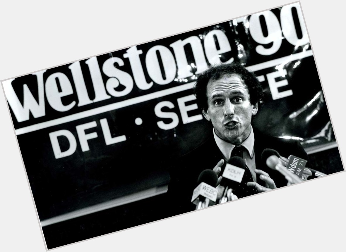 Paul Wellstone full body 3