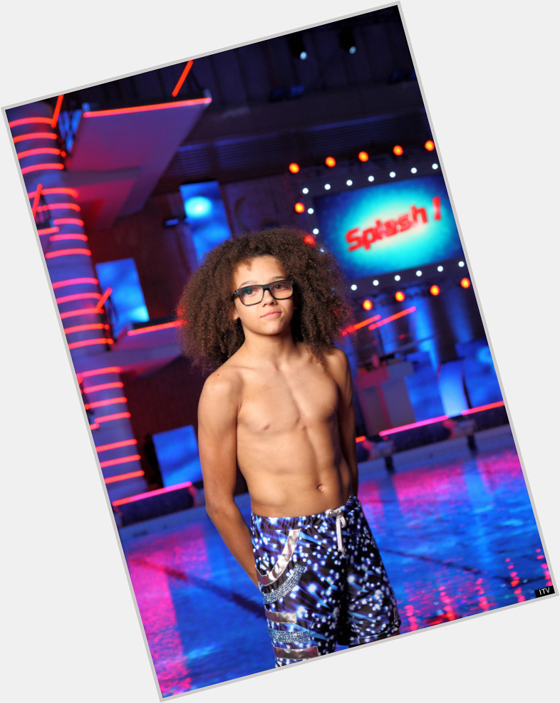 Perri Kiely hairstyle 3