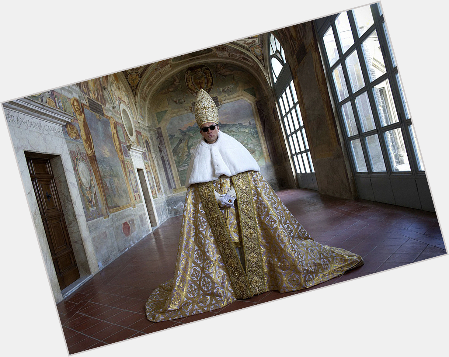 Pope Pius Xii Slim body,  grey hair & hairstyles