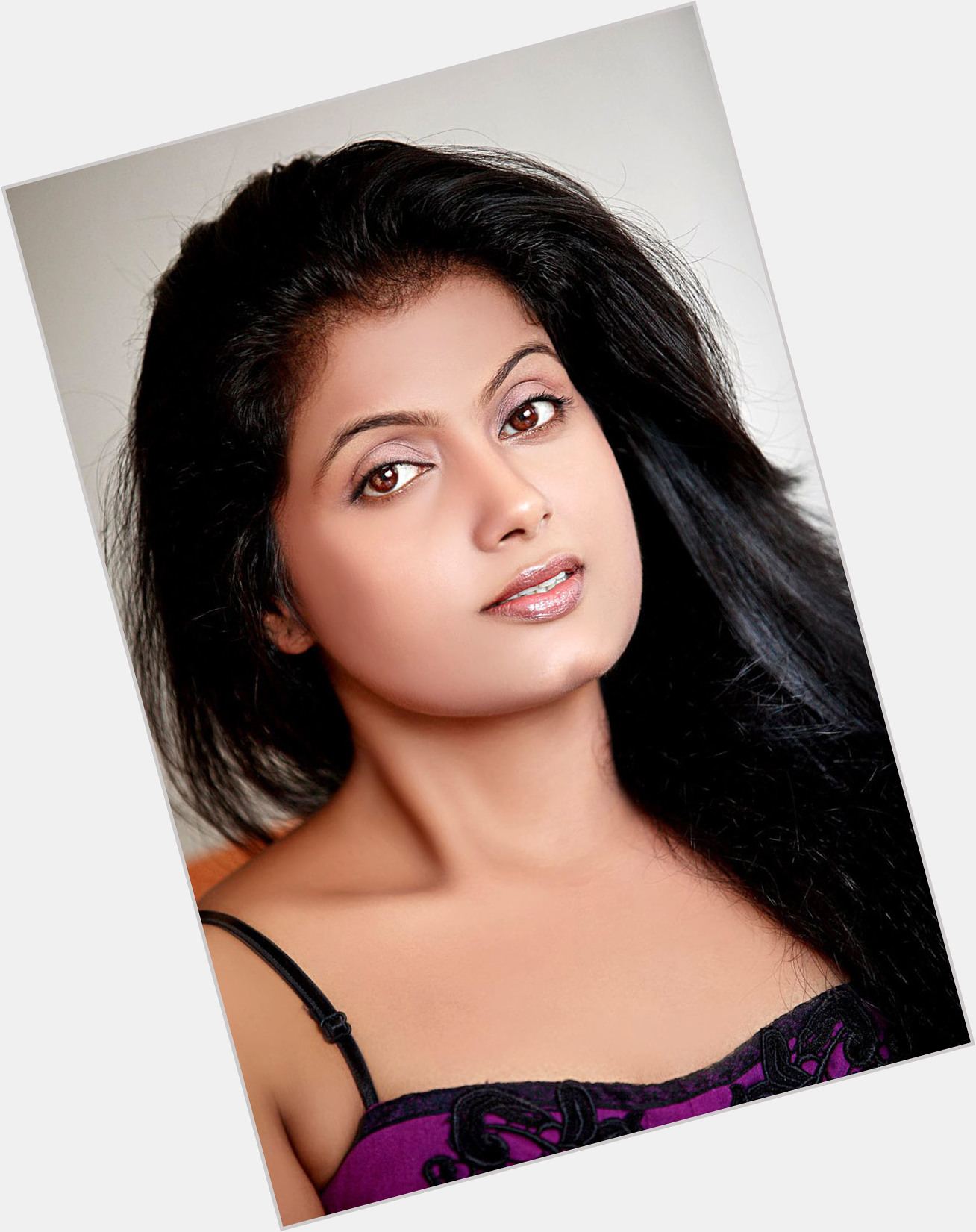 Reema Debnath Average body,  black hair & hairstyles