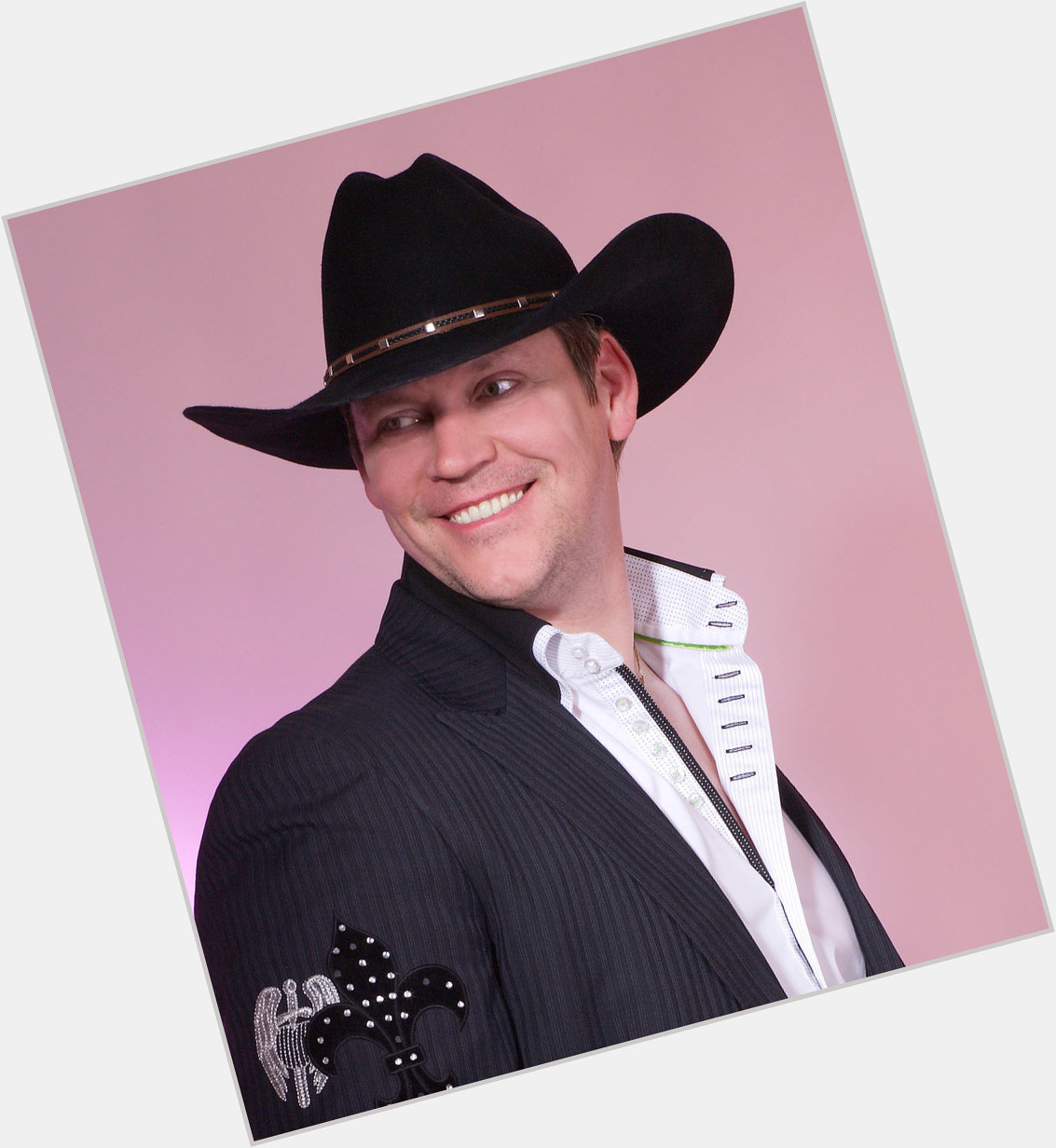 Robert Mizzell new pic 1