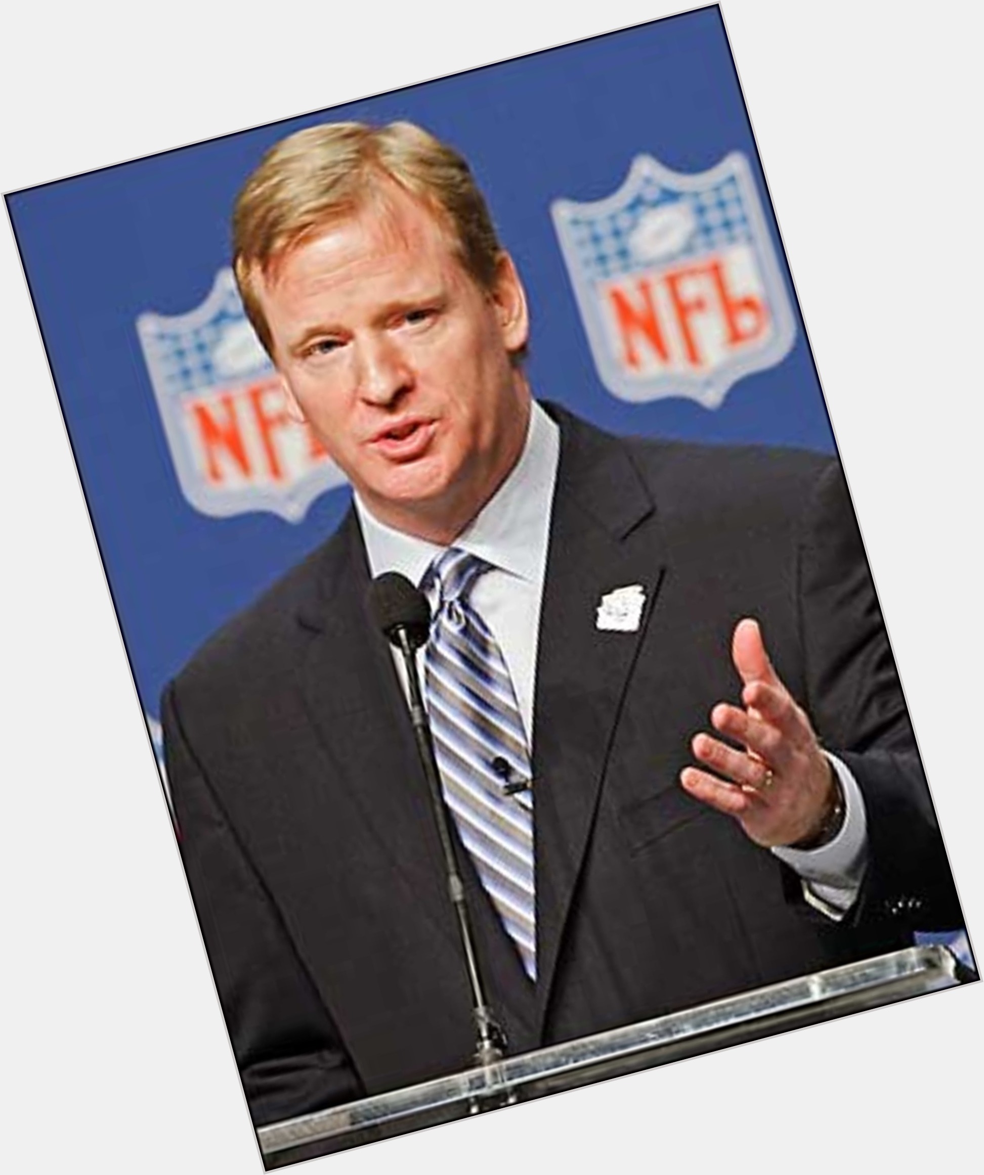 Roger Goodell sexy 1