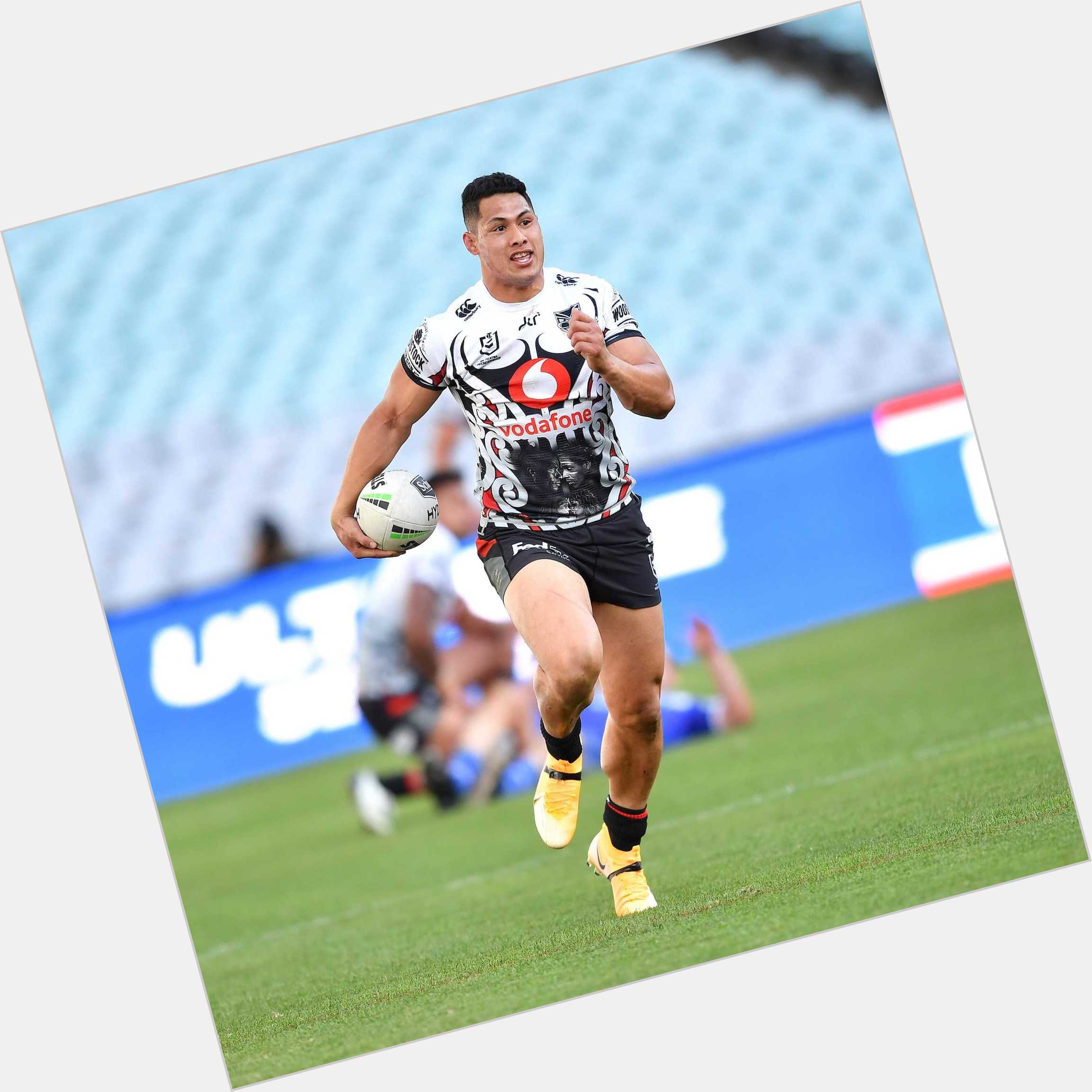 Roger Tuivasa-sheck birthday 2015