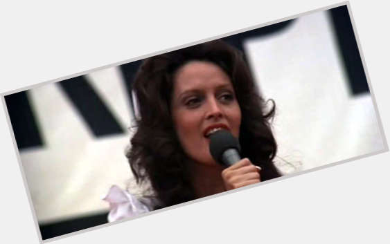 Ronee Blakley sexy 3
