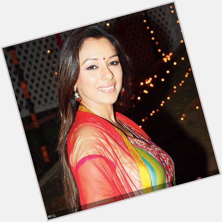 Rupali Ganguly hairstyle 5