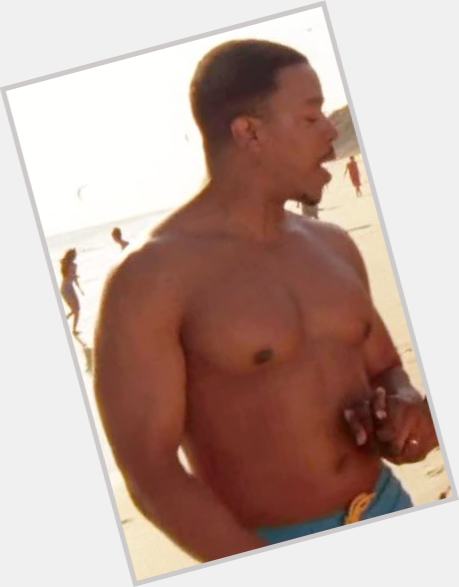 Russell Hornsby Average body,  black hair & hairstyles