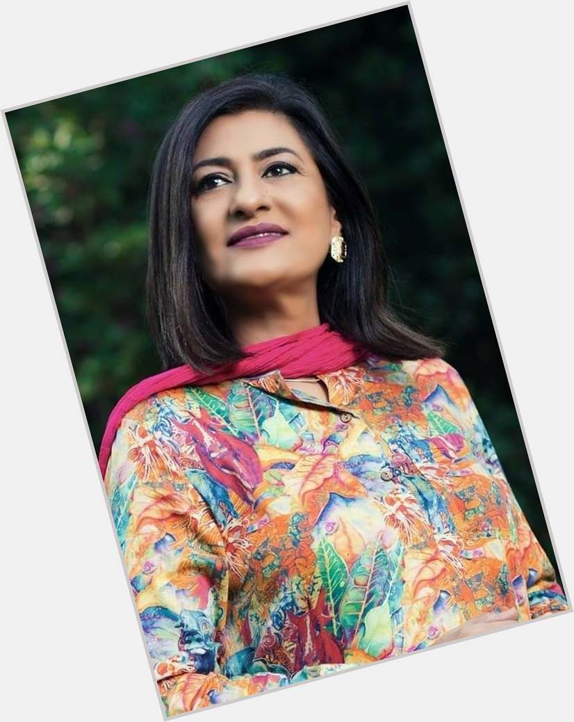 Saba Hameed new pic 1