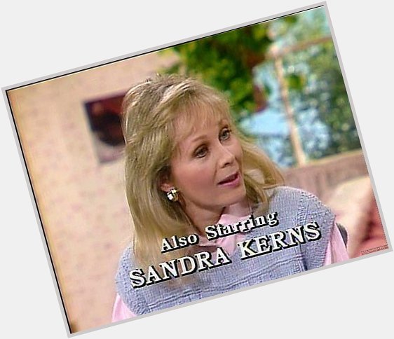 Sandra Kerns Slim body,  blonde hair & hairstyles