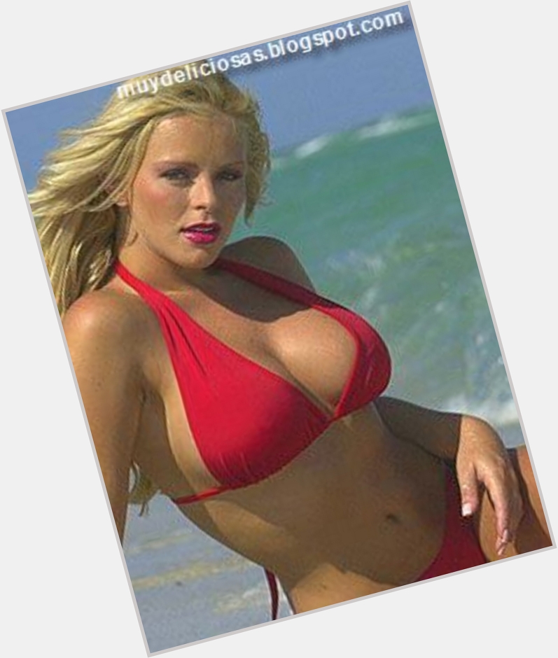 Sandra Munoz shirtless bikini