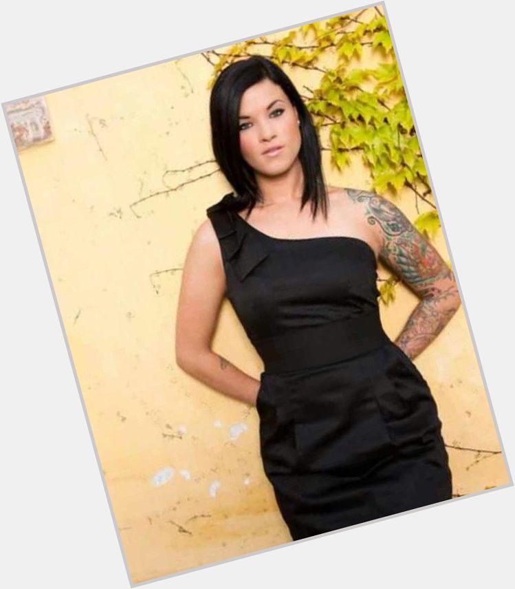 Sarah Rice | Official Site for Woman Crush Wednesday #WCW