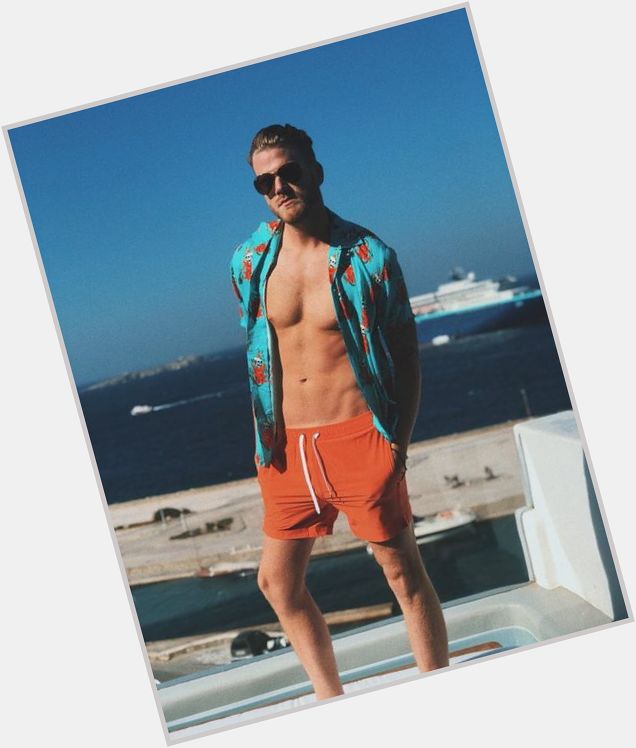 Scott Hoying shirtless bikini