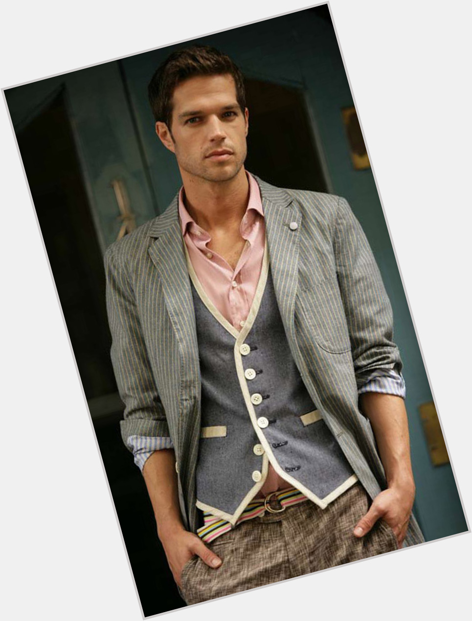 Scott James dating 2
