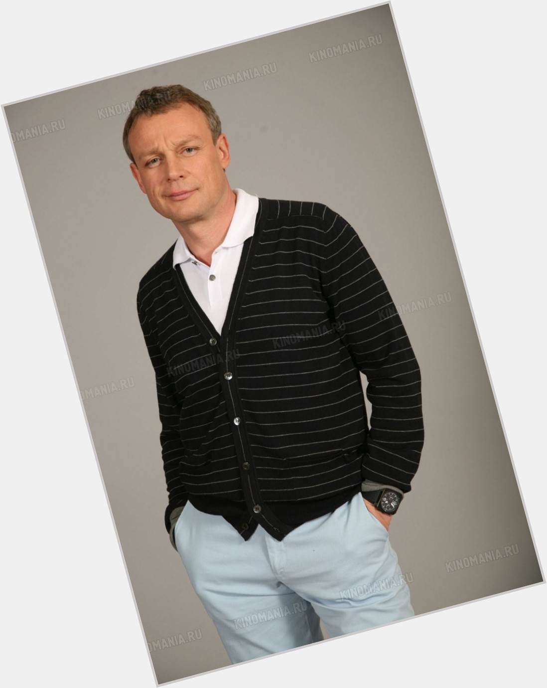 Sergei Zhigunov Athletic body,  light brown hair & hairstyles