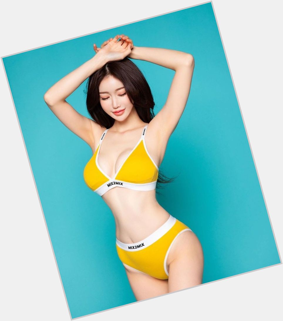 Shi Hoo Kim shirtless bikini