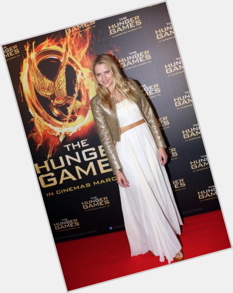 Suzanne Collins exclusive hot pic 6