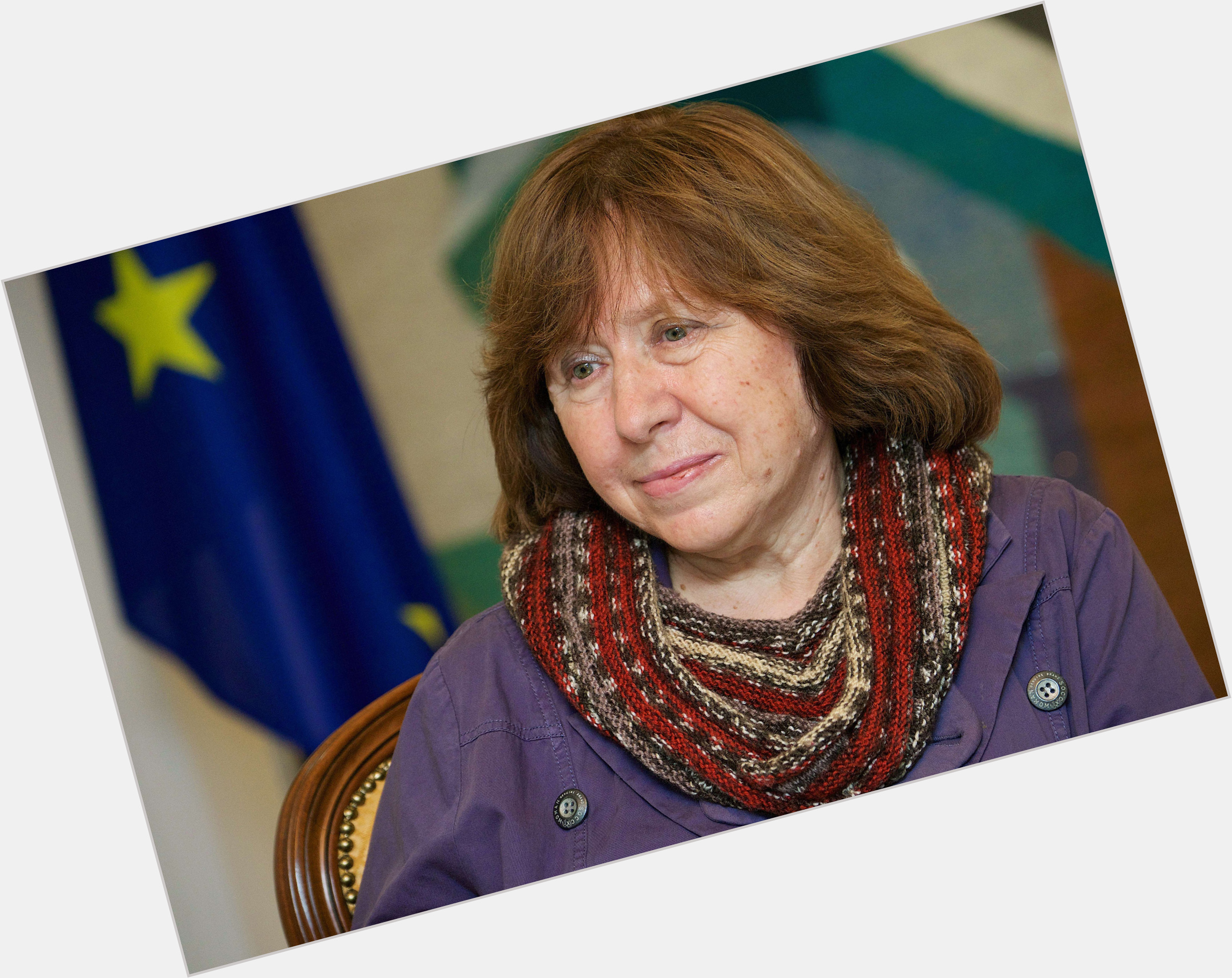 Svetlana Alexievich hairstyle 3