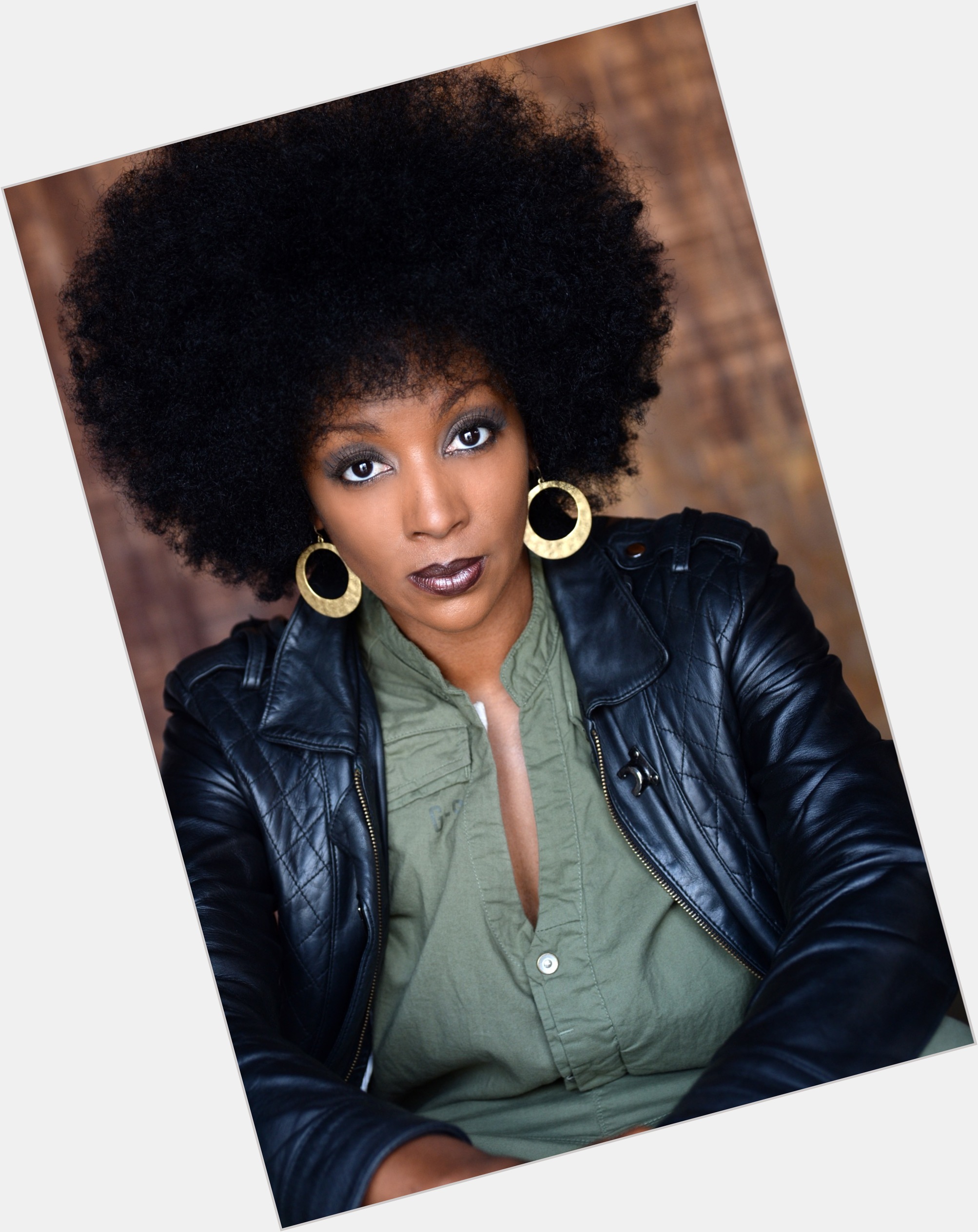 Https://fanpagepress.net/m/S/Sy Smith New Pic 1