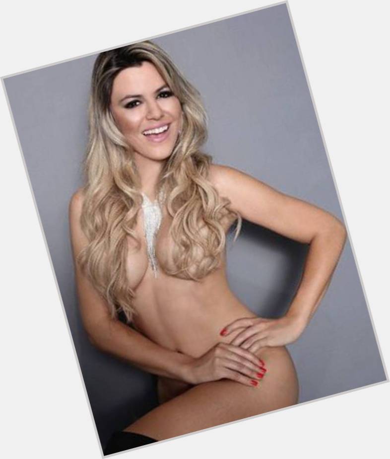 Tania Oliveira sexy 1