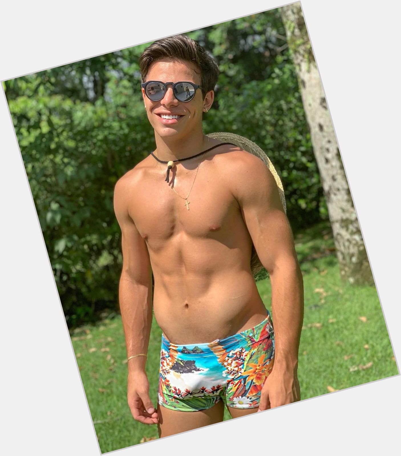 Thomaz Costa shirtless bikini