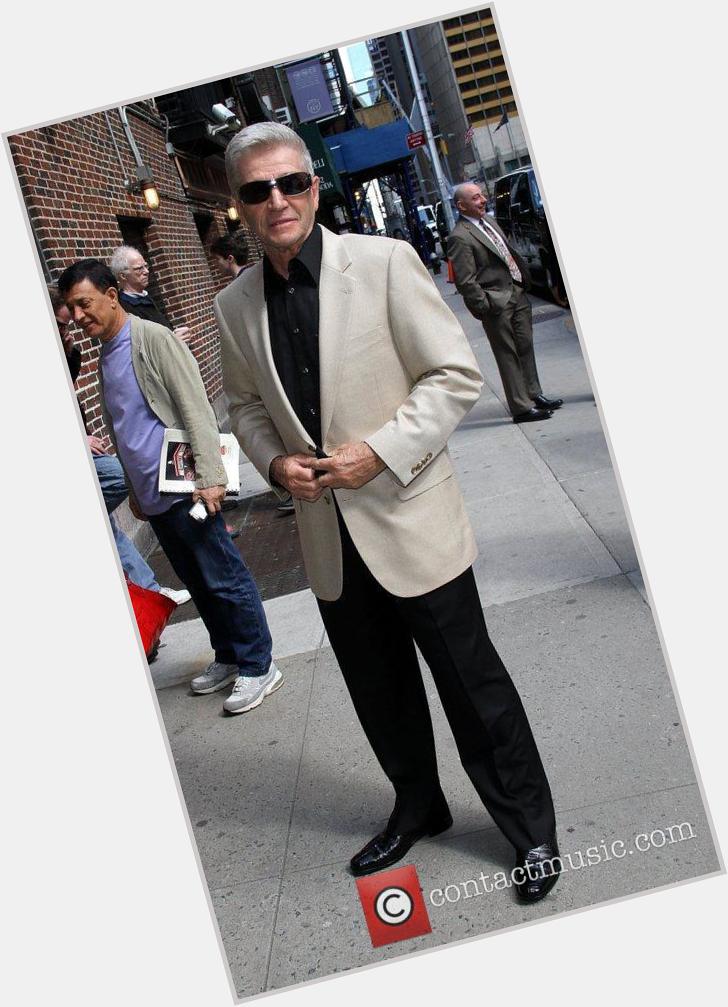 Tom Dreesen dating 2