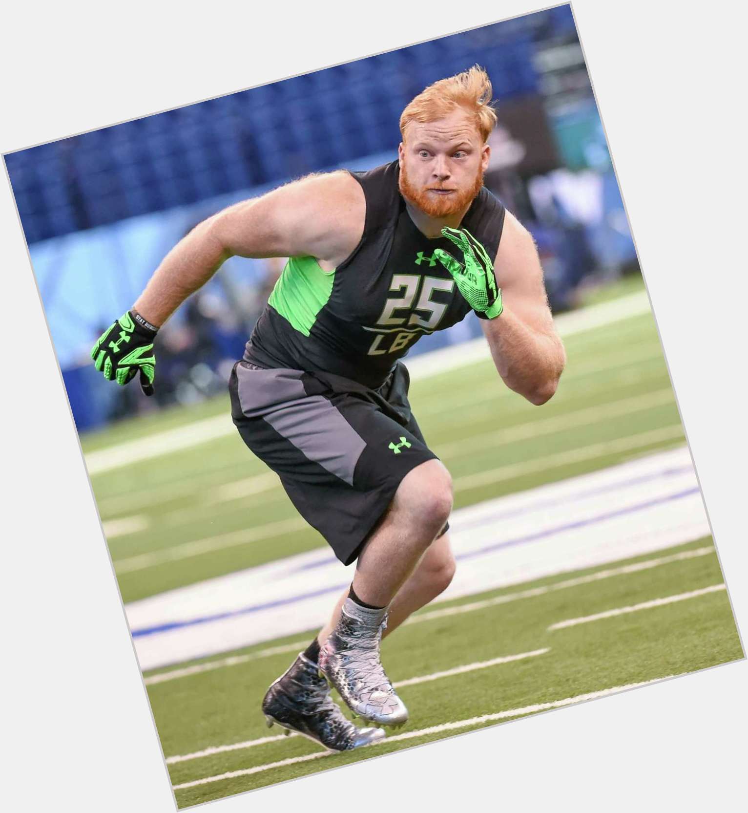 Tyler Matakevich new pic 1