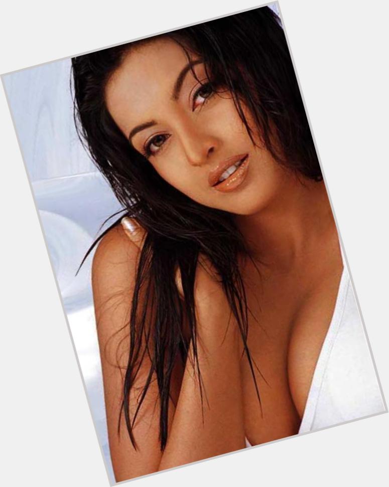 Tanushree Dutta shirtless bikini