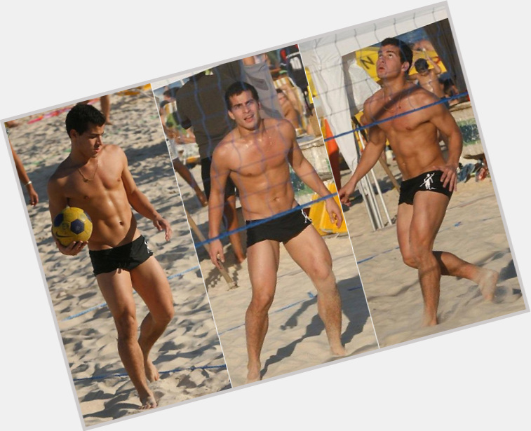 Thiago Martins shirtless bikini