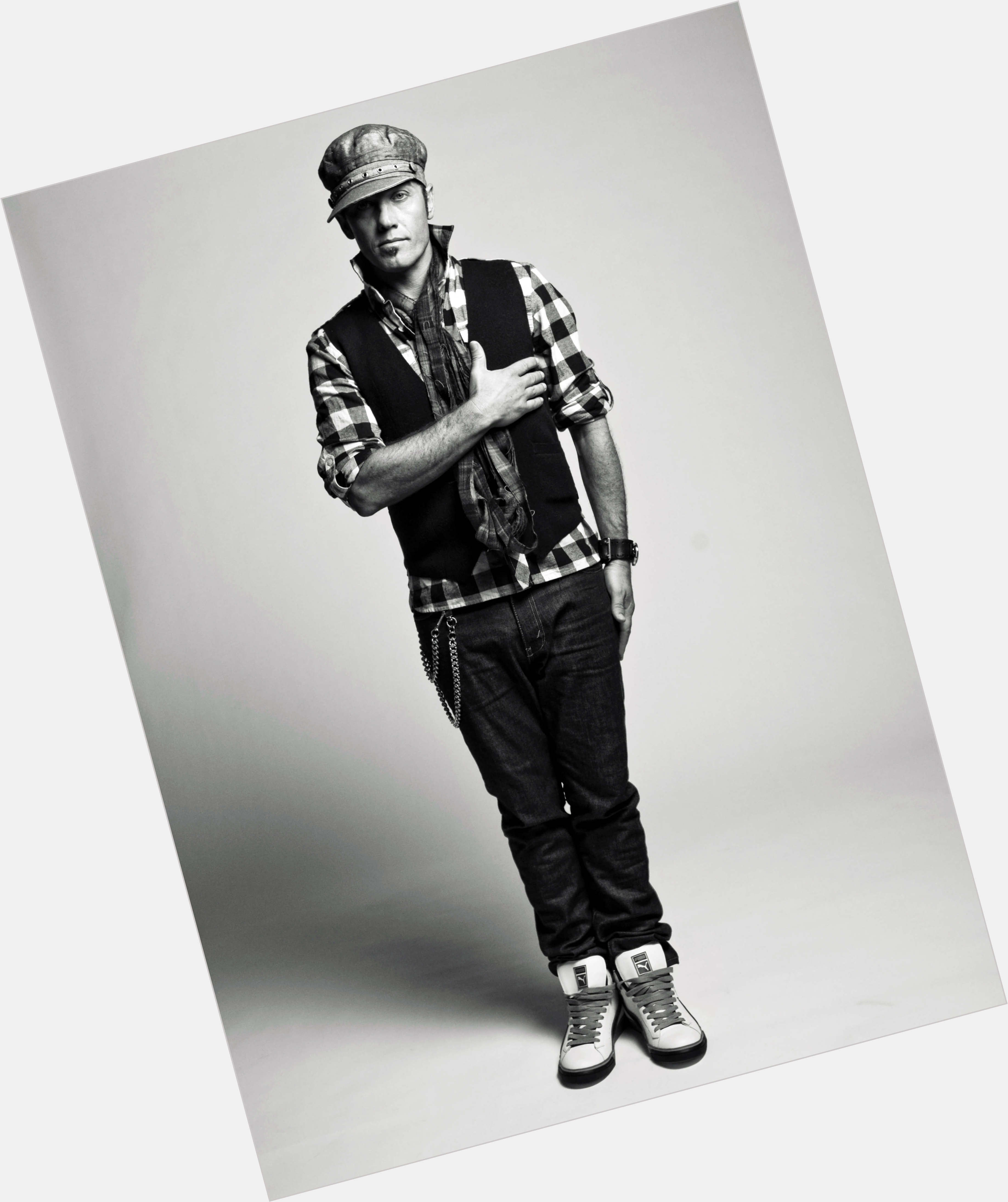 tobyMac full body 3