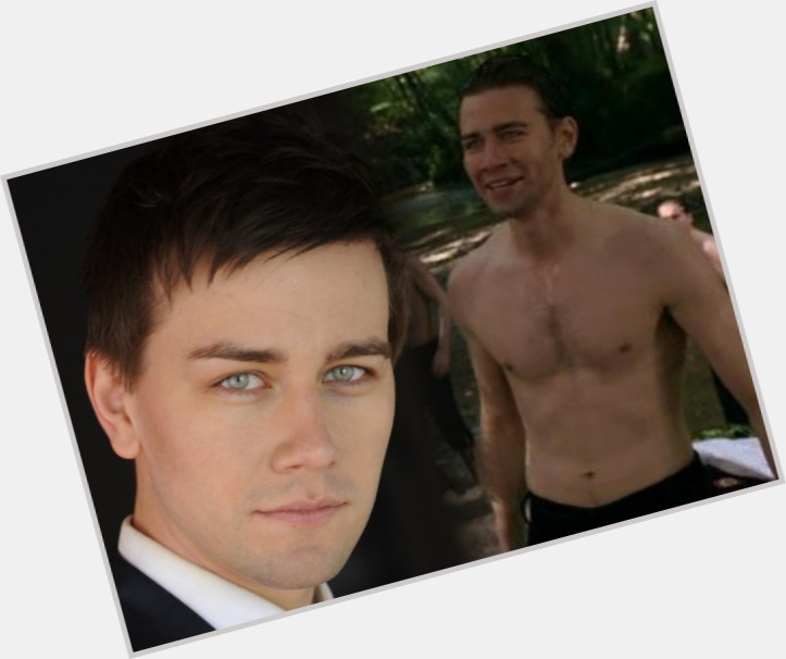 Torrance Coombs  light brown hair & hairstyles