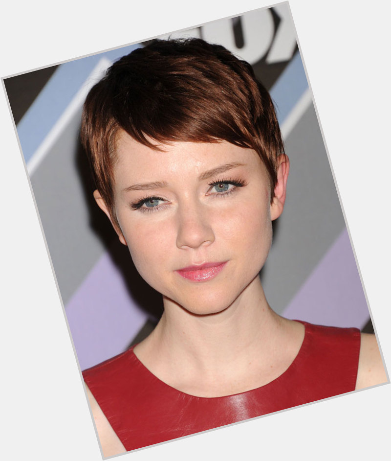 Valorie Curry new pic 7