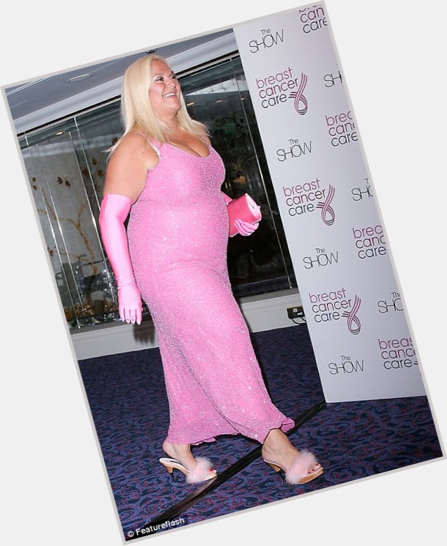 Vanessa Feltz hairstyle 3