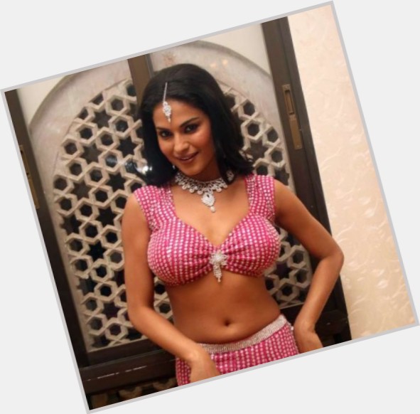 Veena Malik dating 10