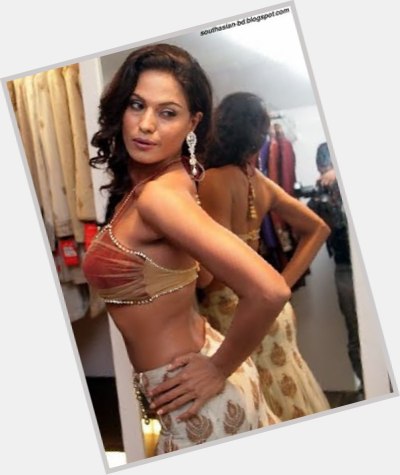 Https://fanpagepress.net/m/V/Veena Malik Dating 8