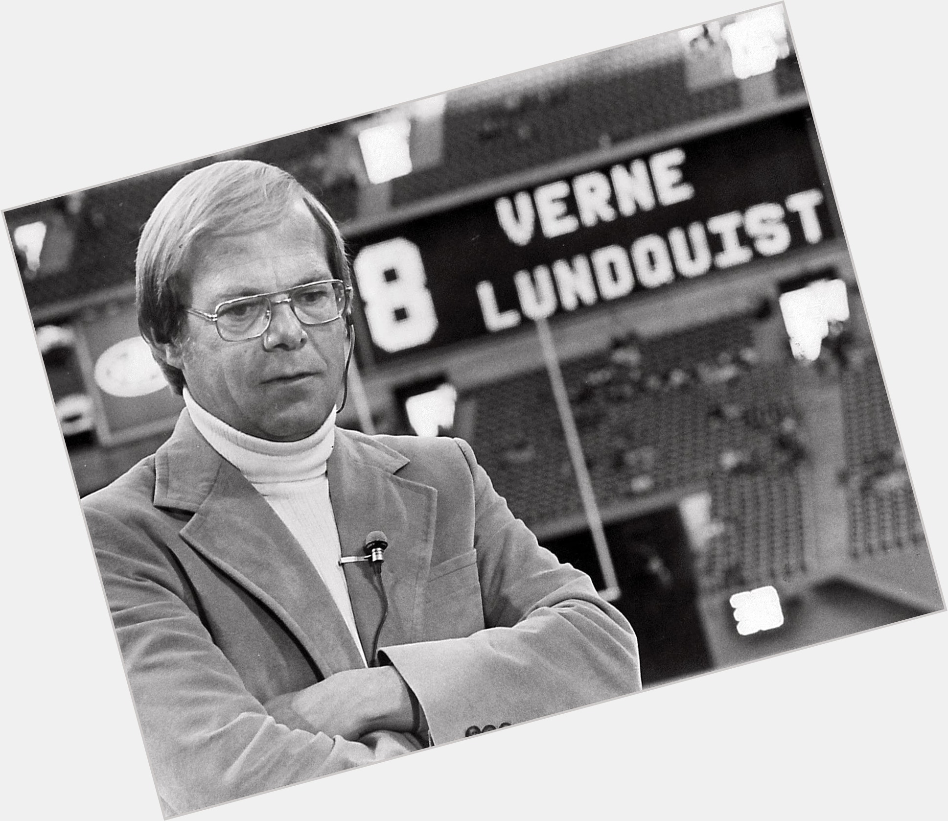 Verne Lundquist new pic 1