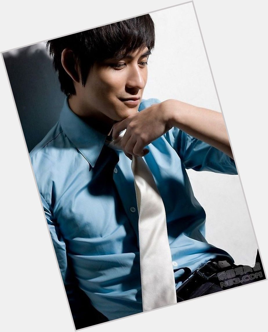 Vic Chou full body 2