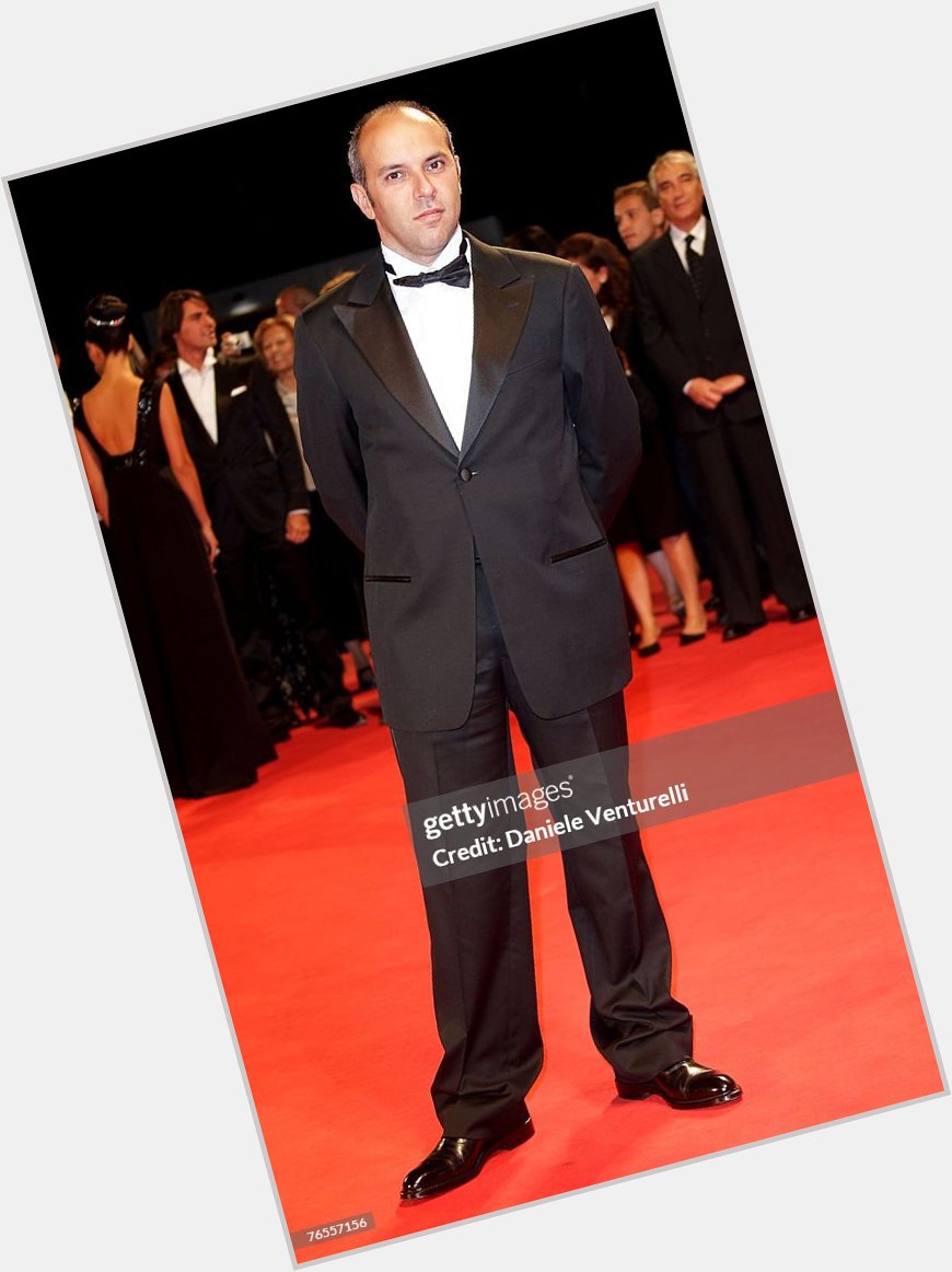 Vincenzo Marra Average body,  dark brown hair & hairstyles