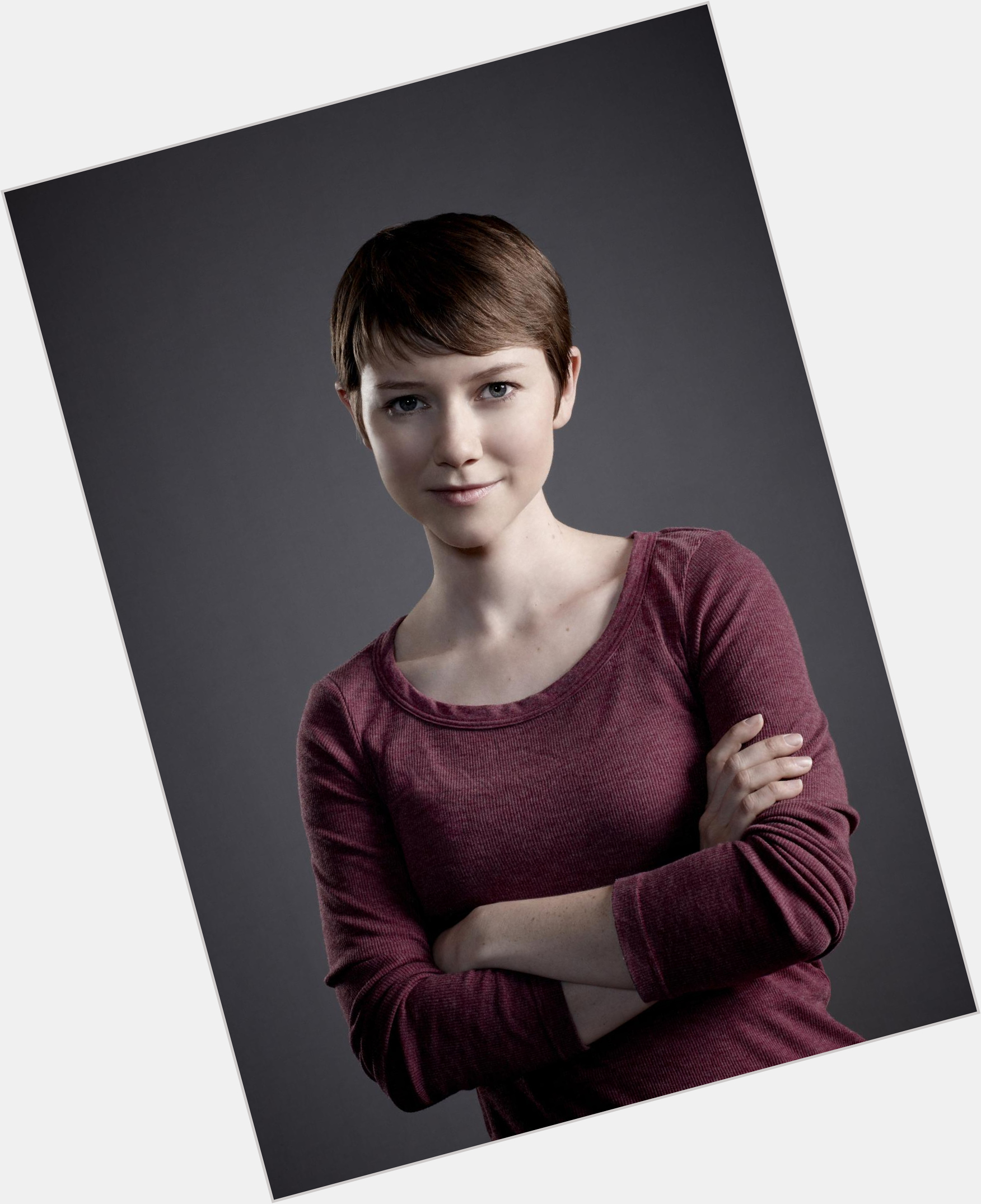 Https://fanpagepress.net/m/V/valorie Curry The Following 6