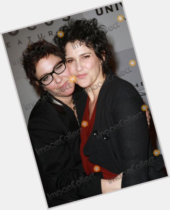 Wendy Melvoin dating 11
