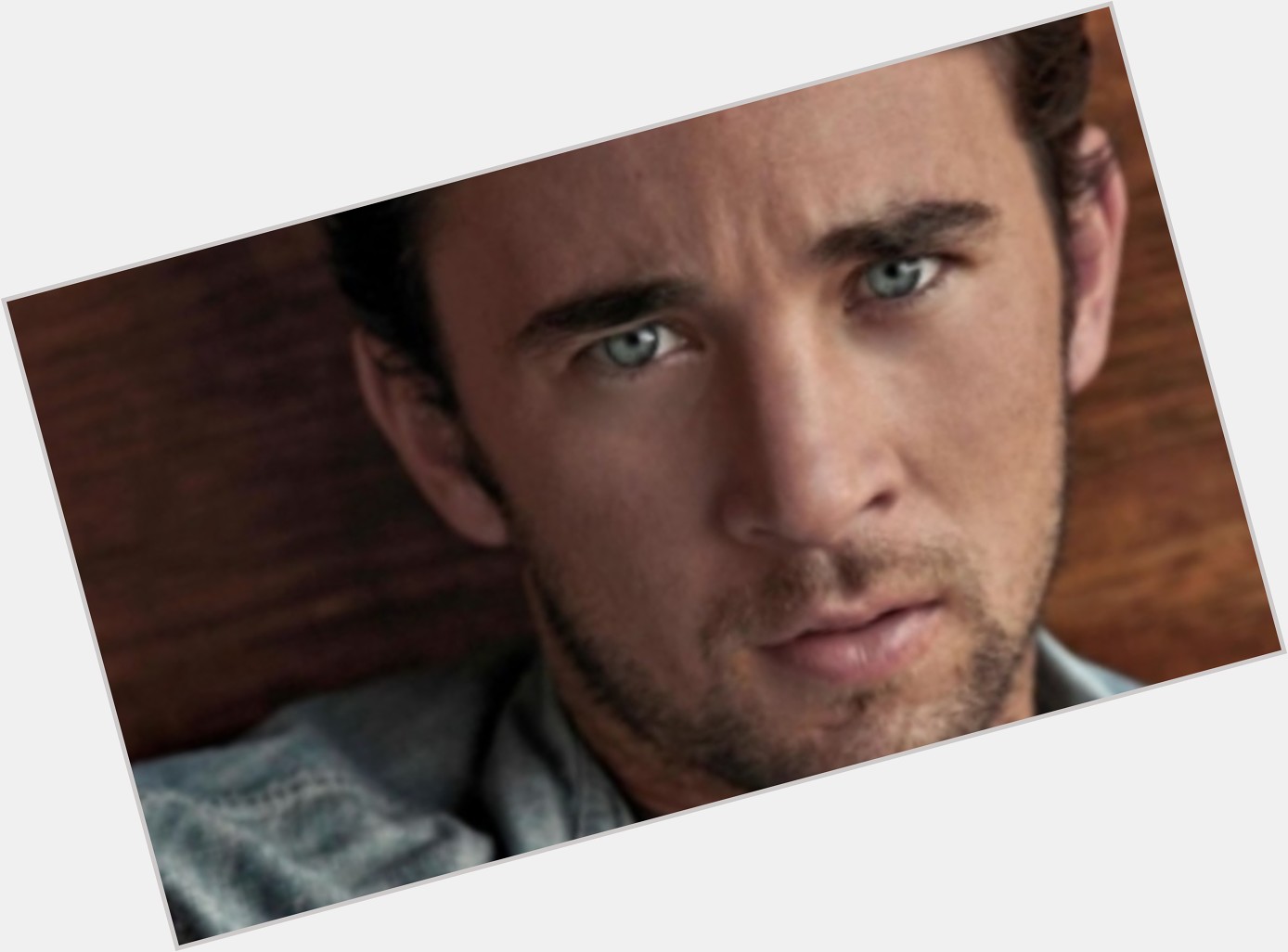 Billy Flynn (born 1985) Average body,  dark brown hair & hairstyles
