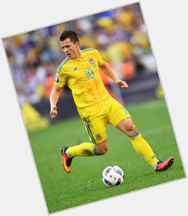 Yevhen Konoplyanka dating 2