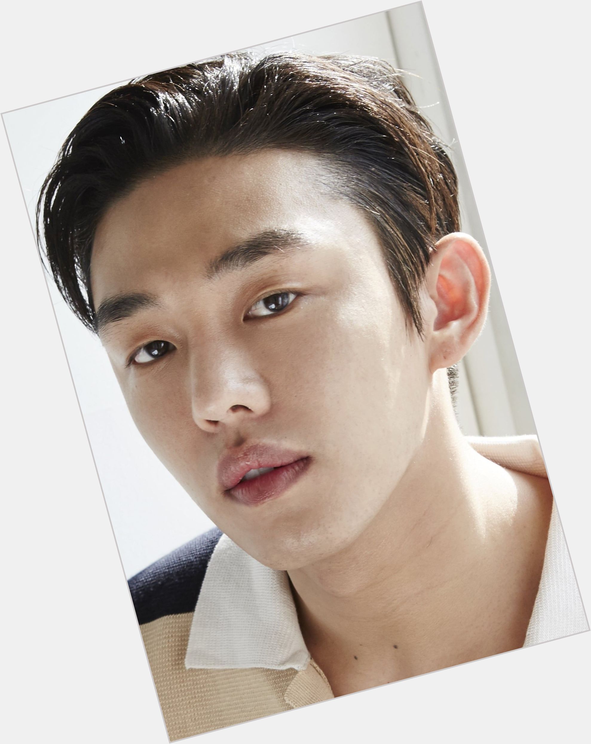 Yoo Ah in new pic 1