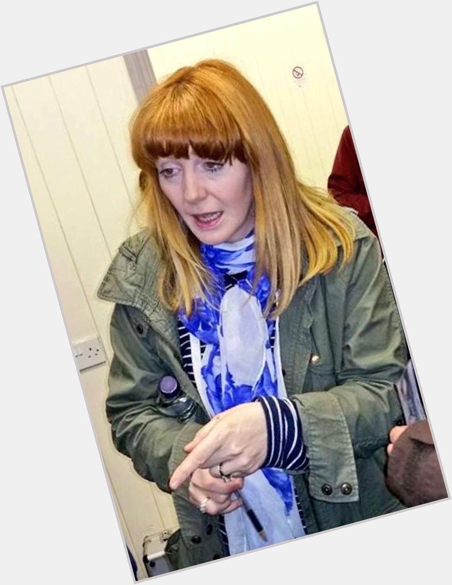 Yvette Fielding exclusive hot pic 7