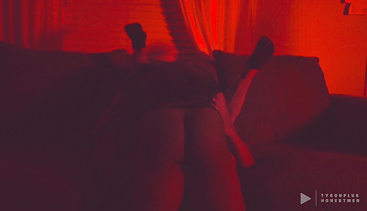 Al Greene sexy shirtless scene June 14, 2018, 12pm