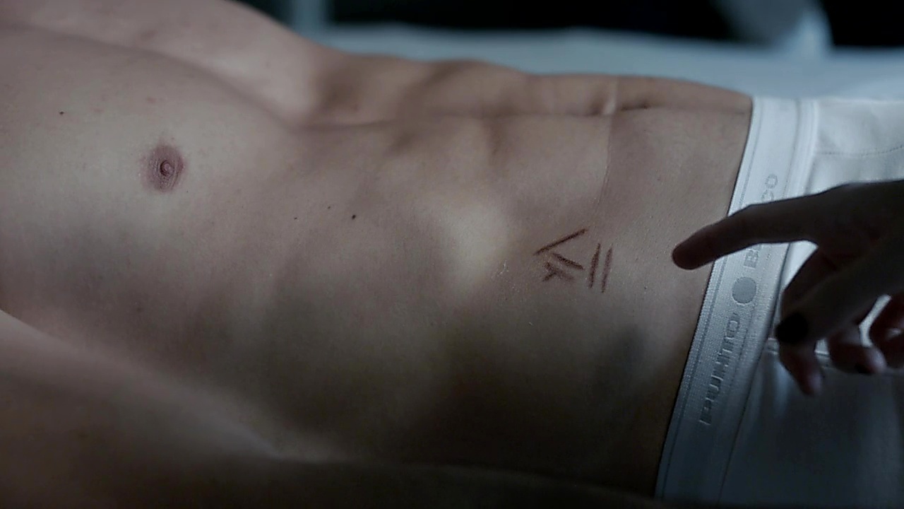 Alejo Sauras sexy shirtless scene November 16, 2019, 12pm