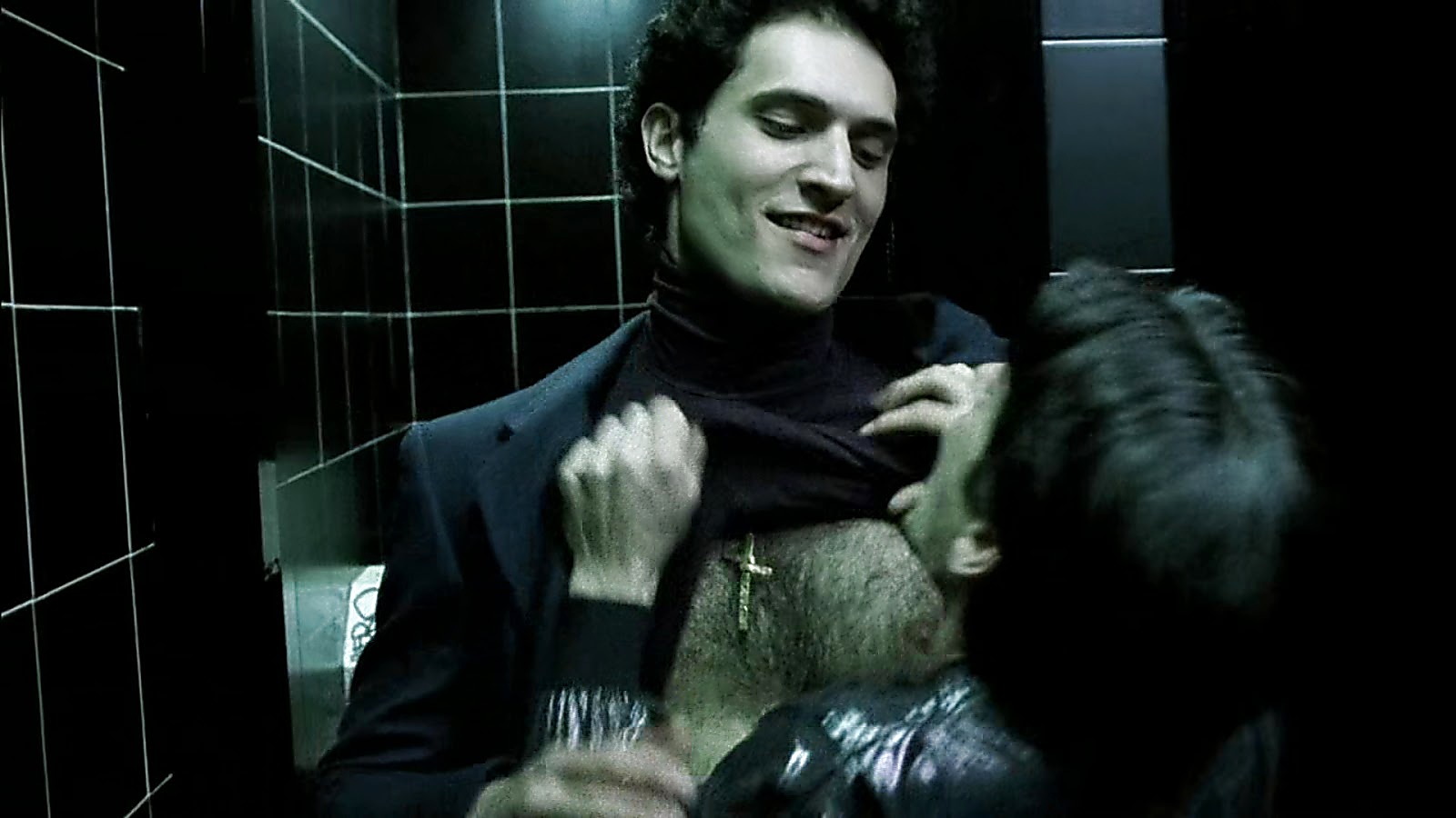 Alessandro Tersigni sexy shirtless scene March 5, 2020, 12pm