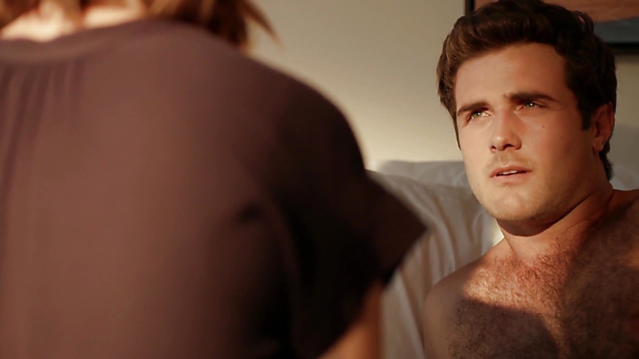 Beau Mirchoff sexy shirtless scene January 30, 2020, 1pm