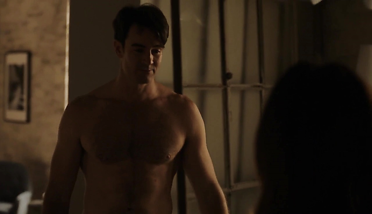 Ben Lawson sexy shirtless scene December 14, 2017, 2pm