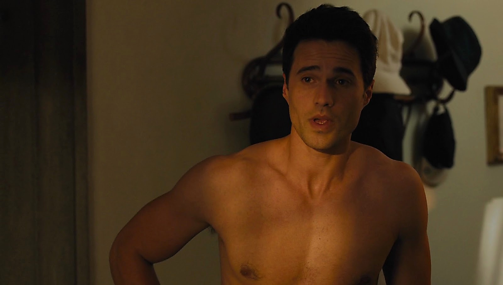Brett Dalton sexy shirtless scene January 28, 2017, 11am